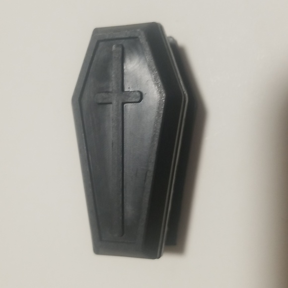 Treak or treat coffin box - Picture 2 of 2